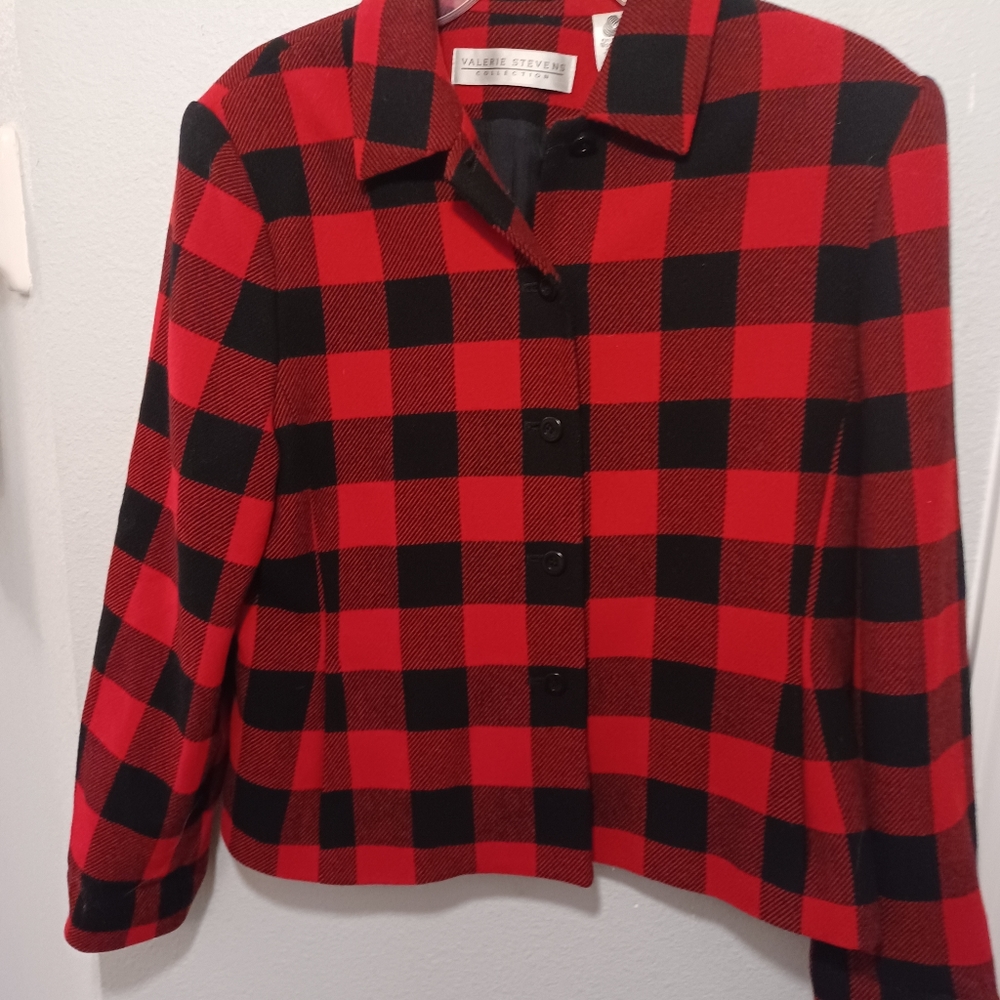 Womans Valerie Steven's size 10 Jacket Pea coat Buffalo Checked Red & Black wool